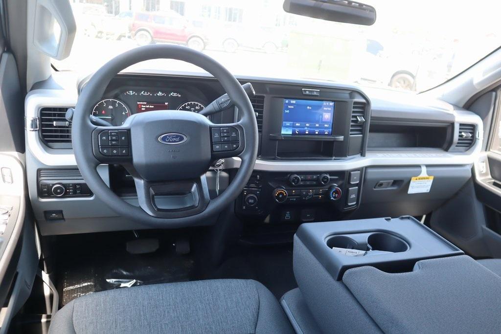 new 2025 Ford F-250 car, priced at $66,966
