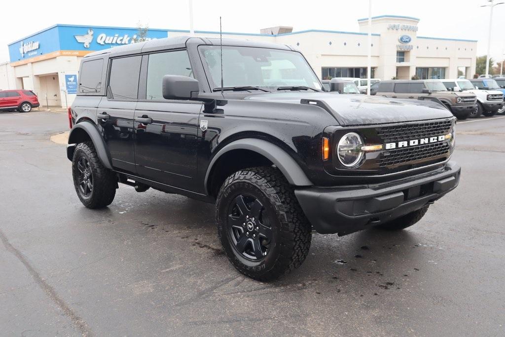 new 2025 Ford Bronco car, priced at $43,398