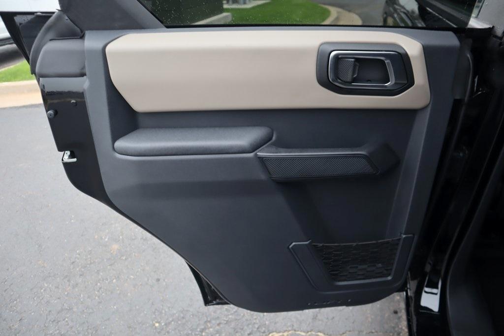 new 2025 Ford Bronco car, priced at $43,398