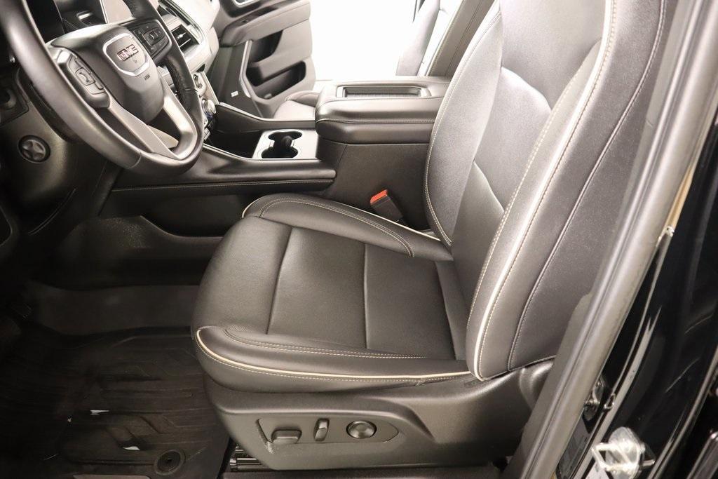 used 2022 GMC Yukon XL car, priced at $46,543