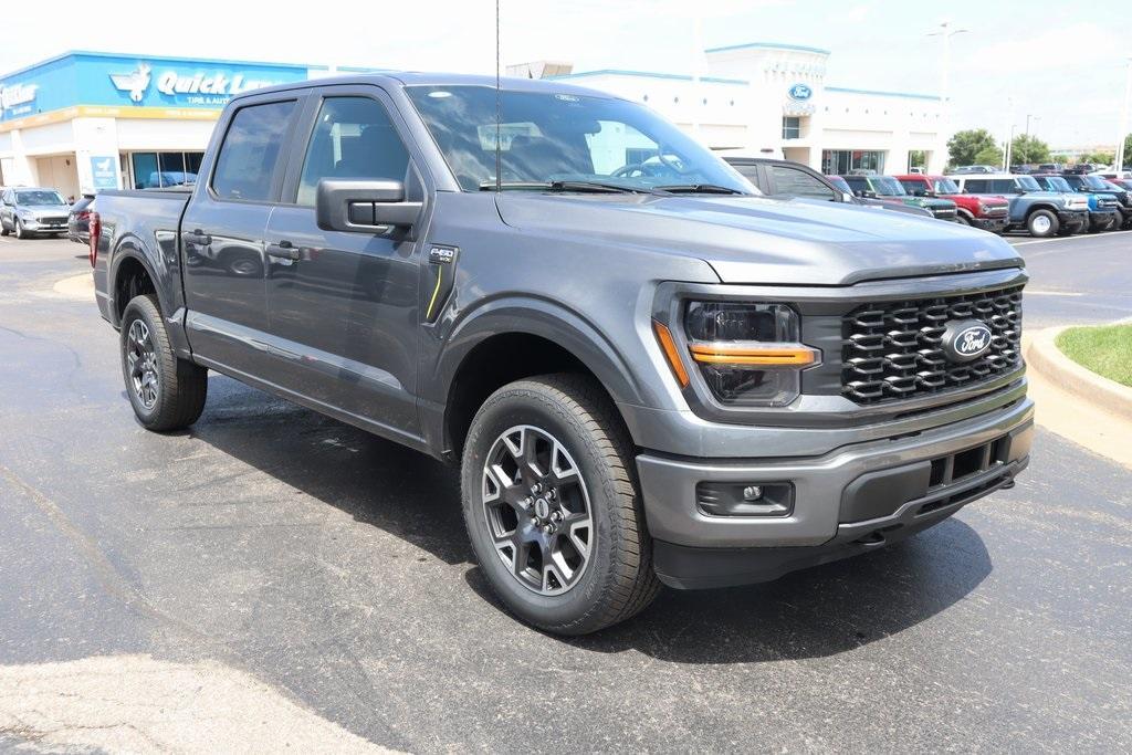 new 2025 Ford F-150 car, priced at $45,043