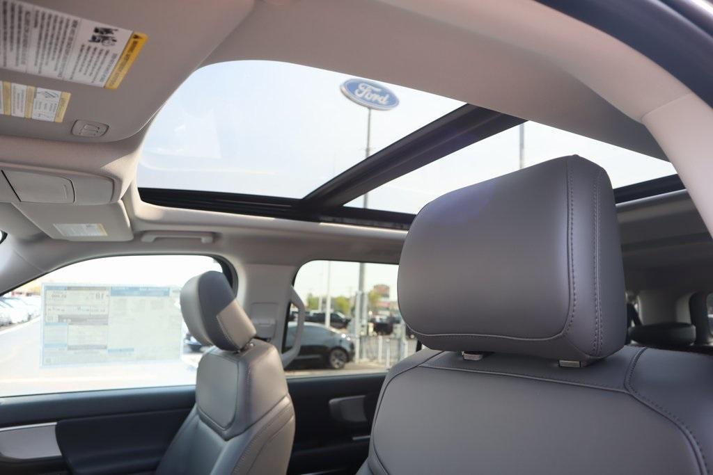new 2025 Ford Expedition Max car, priced at $74,800