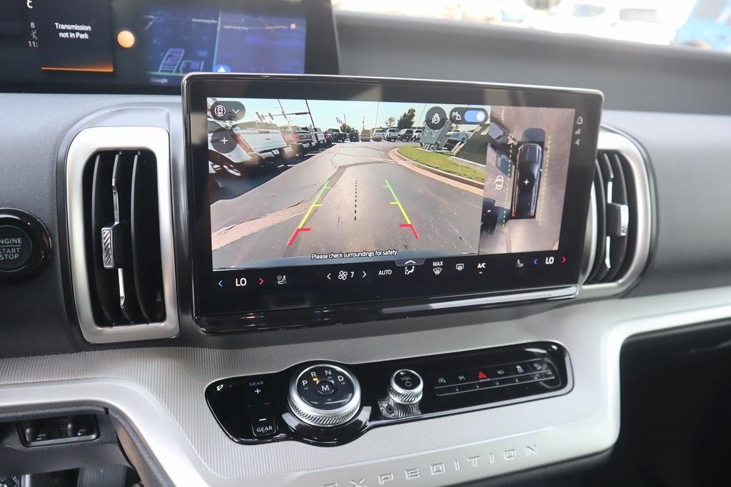 new 2025 Ford Expedition Max car, priced at $74,800
