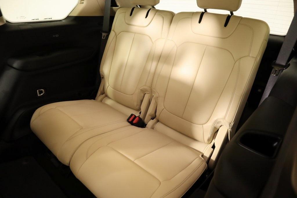 used 2022 Jeep Grand Cherokee L car, priced at $29,997