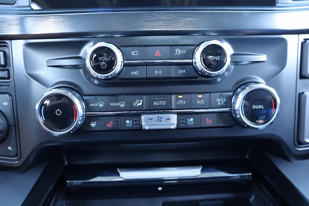 new 2025 Ford F-250 car, priced at $75,378