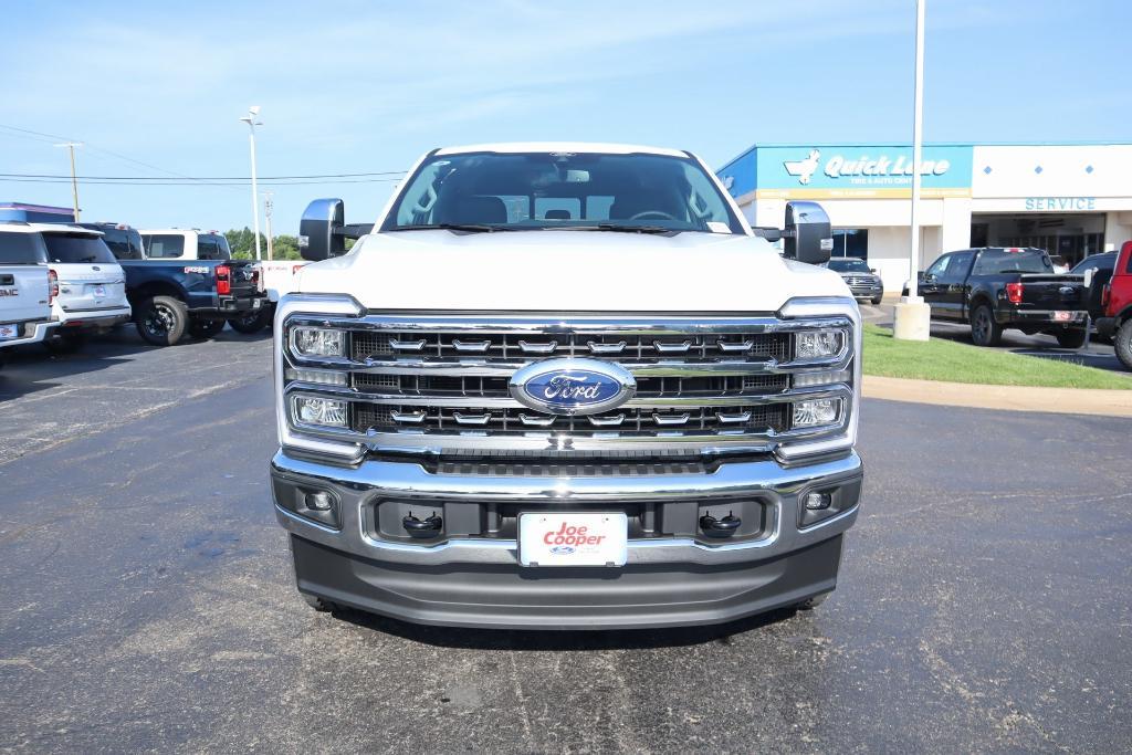 new 2025 Ford F-250 car, priced at $75,378