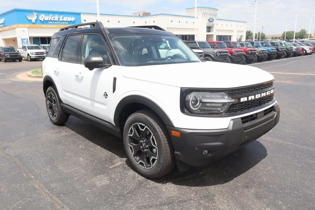 new 2025 Ford Bronco Sport car, priced at $36,728
