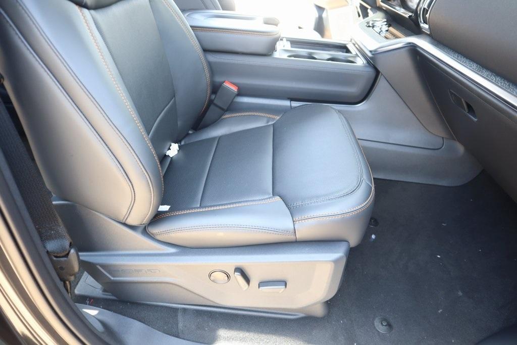new 2025 Ford Expedition car, priced at $81,985