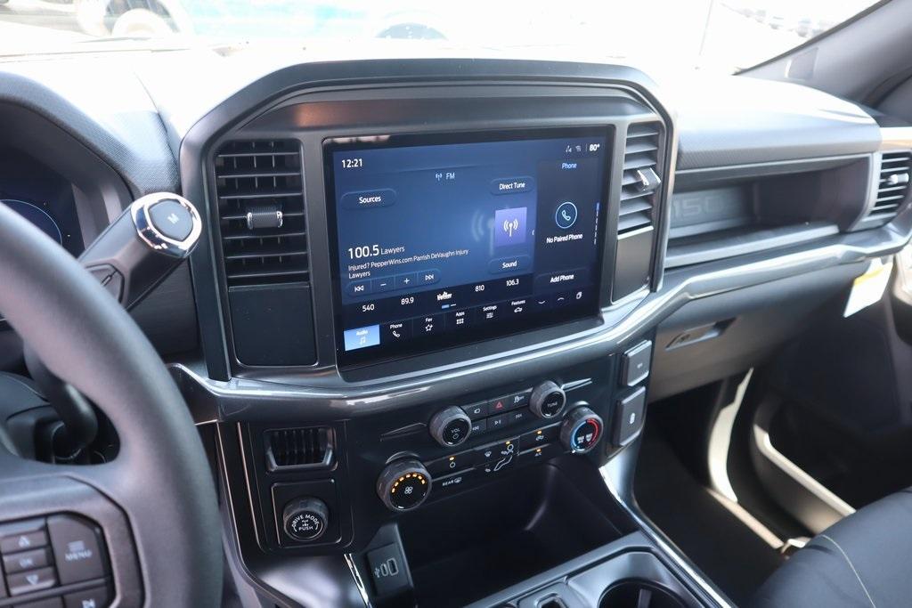 new 2025 Ford F-150 car, priced at $42,004