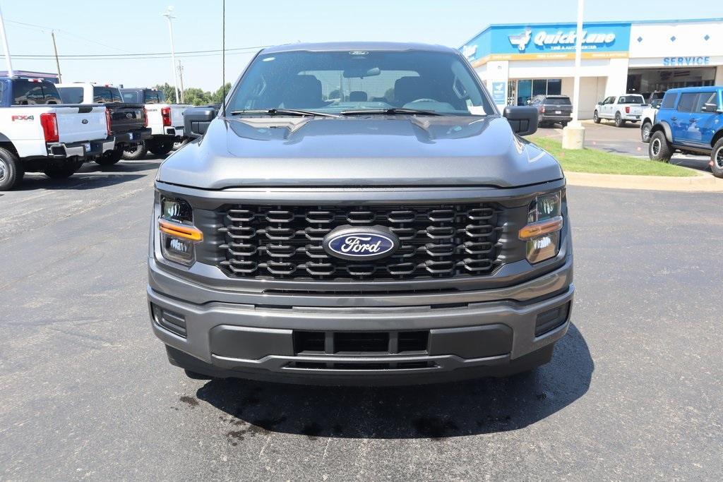 new 2025 Ford F-150 car, priced at $42,004