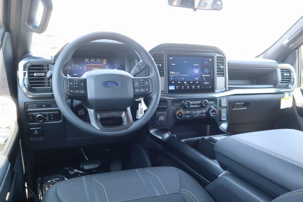 new 2025 Ford F-150 car, priced at $42,004