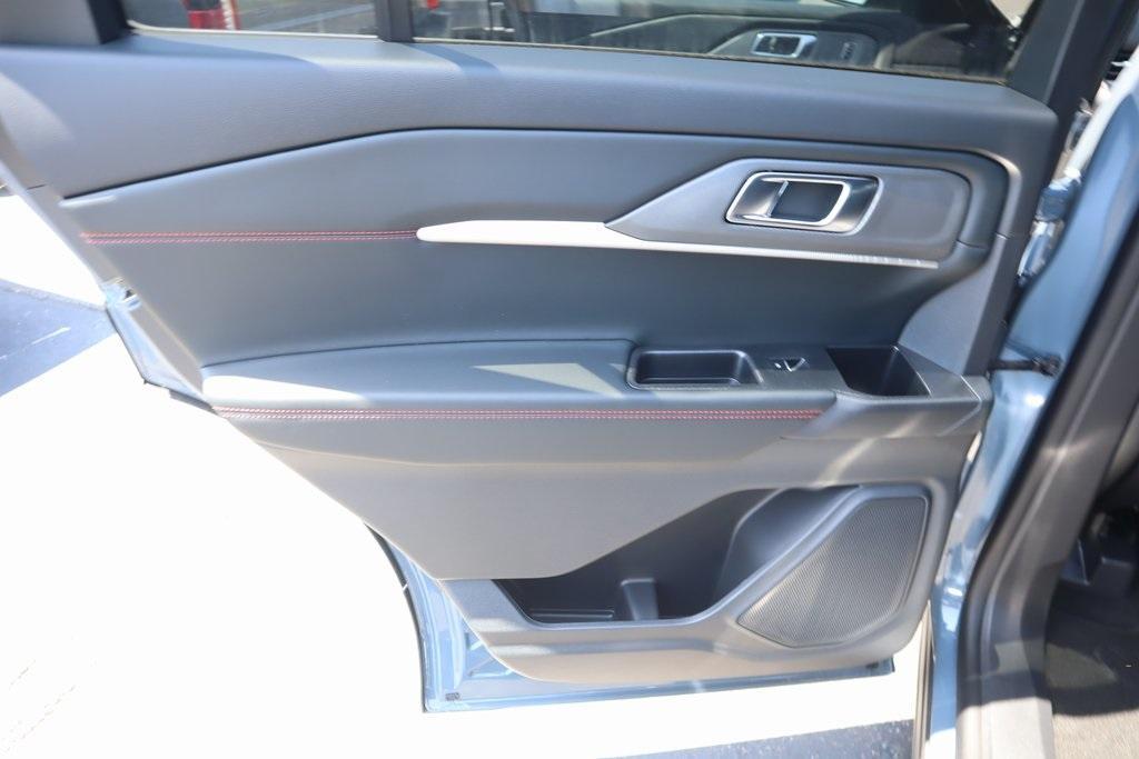 new 2025 Ford Explorer car, priced at $43,198