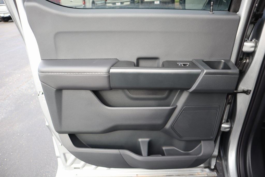 new 2025 Ford F-150 car, priced at $53,185