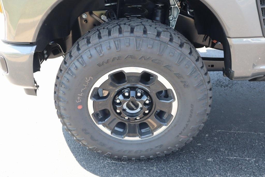 new 2025 Ford F-250 car, priced at $87,167