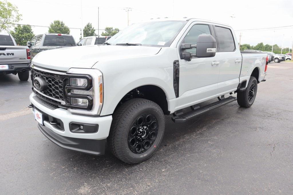 new 2025 Ford F-350 car, priced at $66,628
