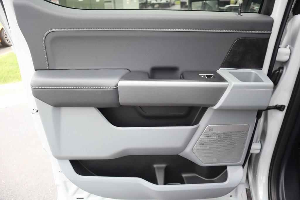 new 2025 Ford F-350 car, priced at $66,628