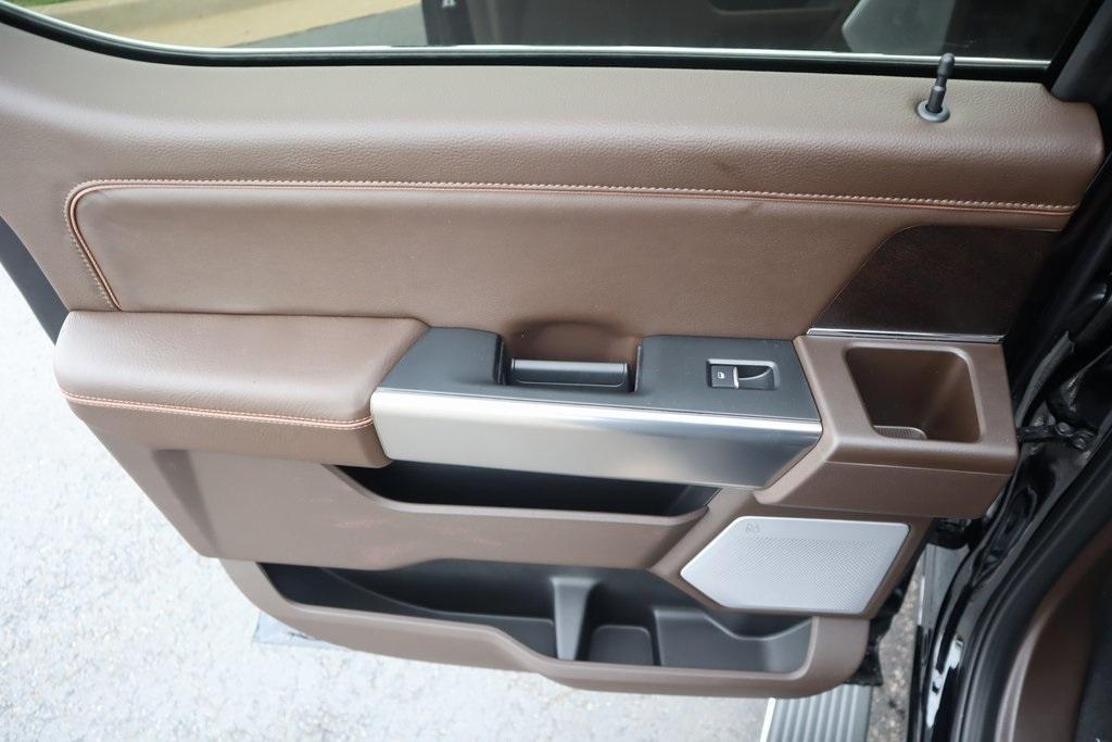 new 2025 Ford F-250 car, priced at $89,619
