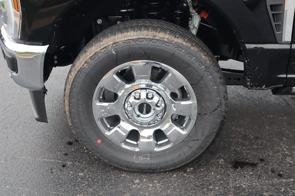 new 2025 Ford F-250 car, priced at $89,619