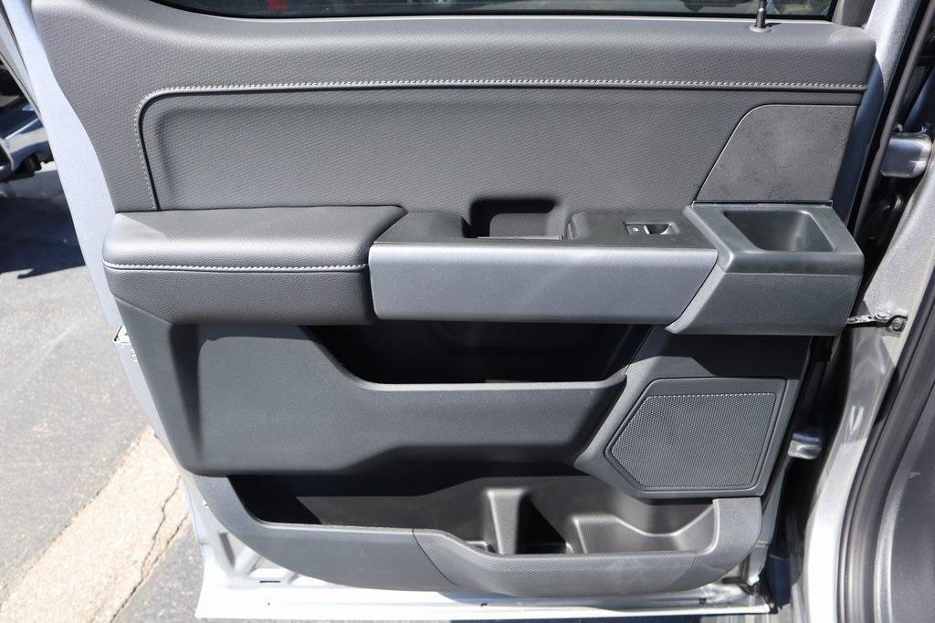 new 2025 Ford F-150 car, priced at $58,641