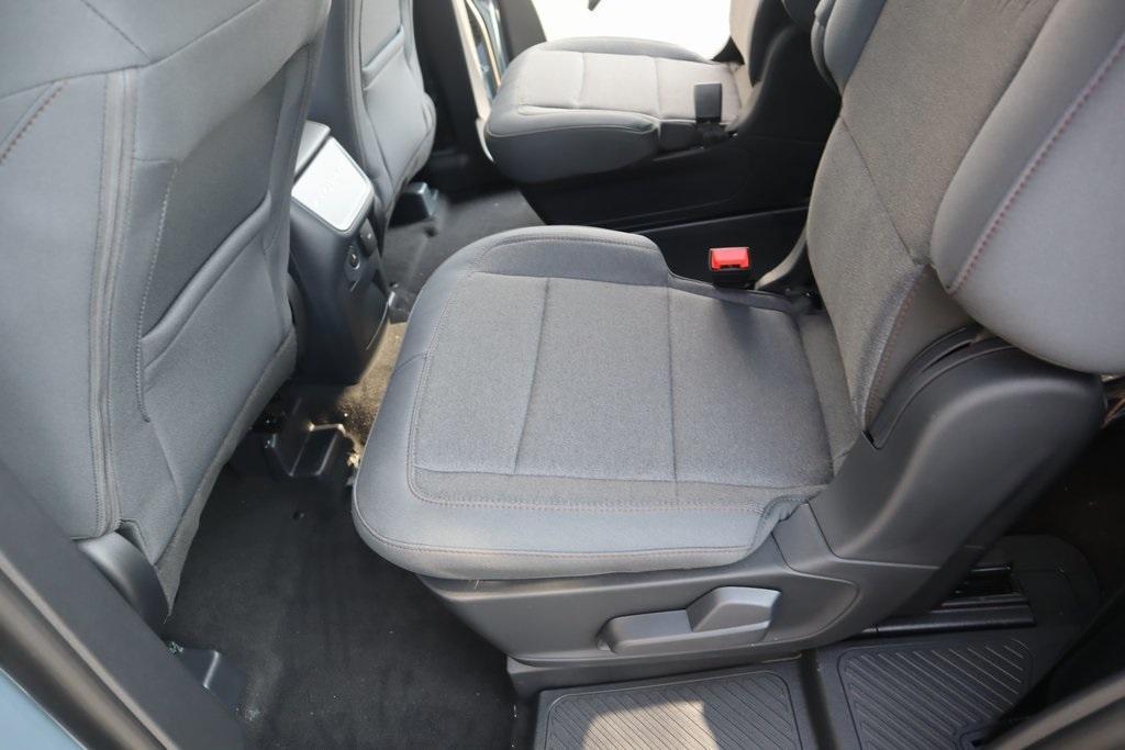 new 2025 Ford Explorer car, priced at $40,938