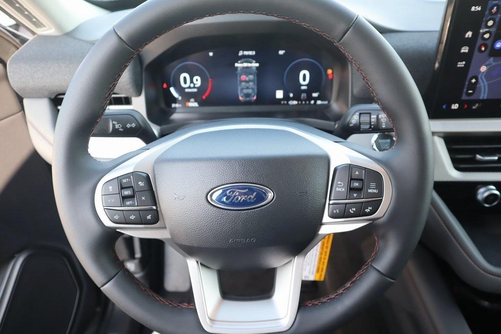 new 2025 Ford Explorer car, priced at $40,938