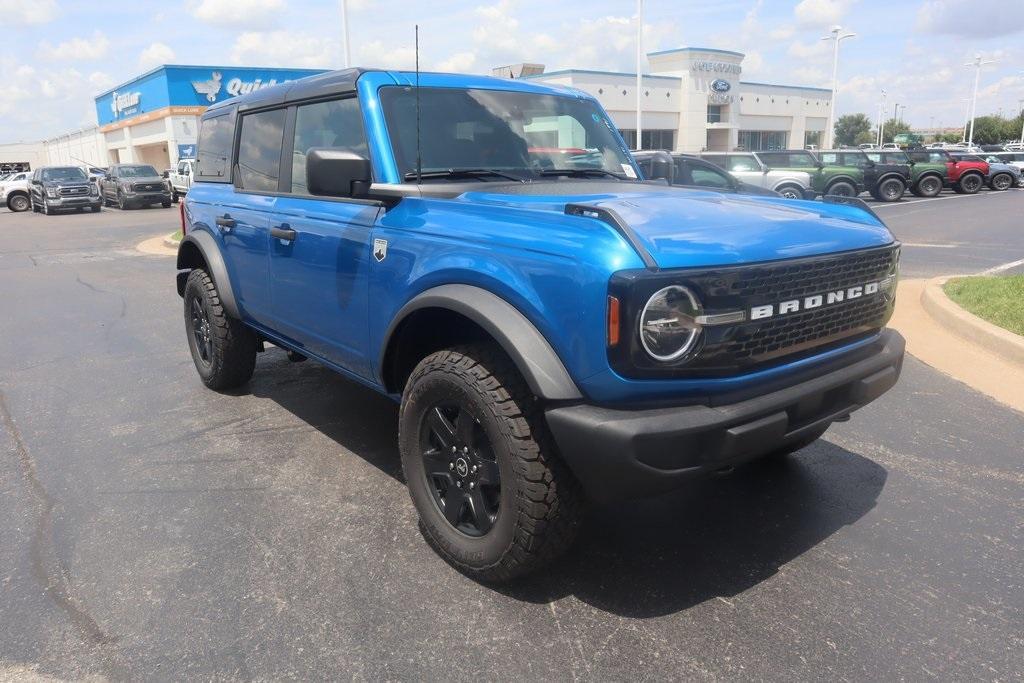 new 2025 Ford Bronco car, priced at $44,317