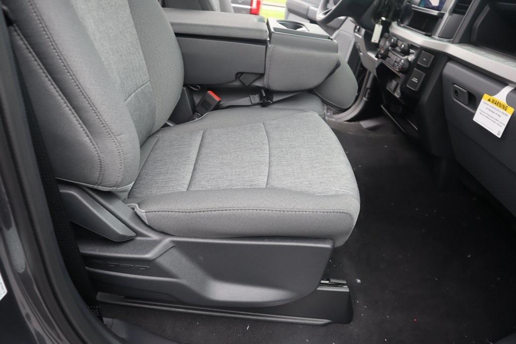 new 2025 Ford F-250 car, priced at $66,881