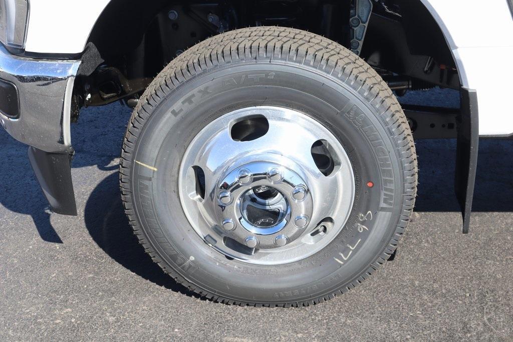 new 2025 Ford F-350 car, priced at $96,555