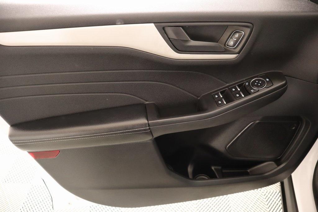 used 2022 Ford Escape car, priced at $20,803