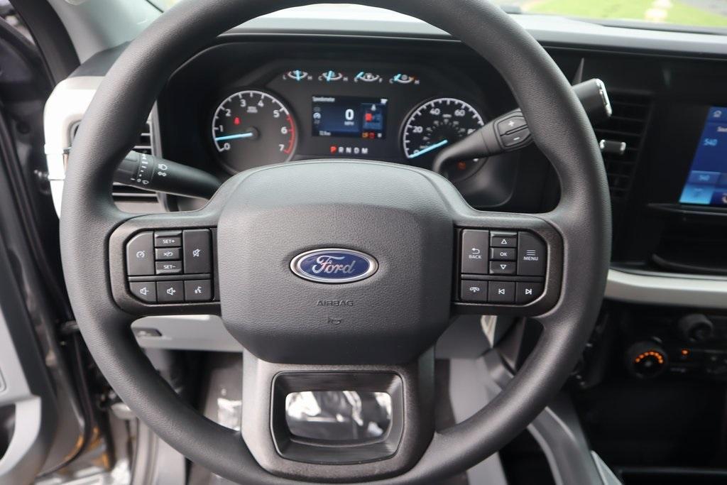 new 2025 Ford F-350 car, priced at $58,902