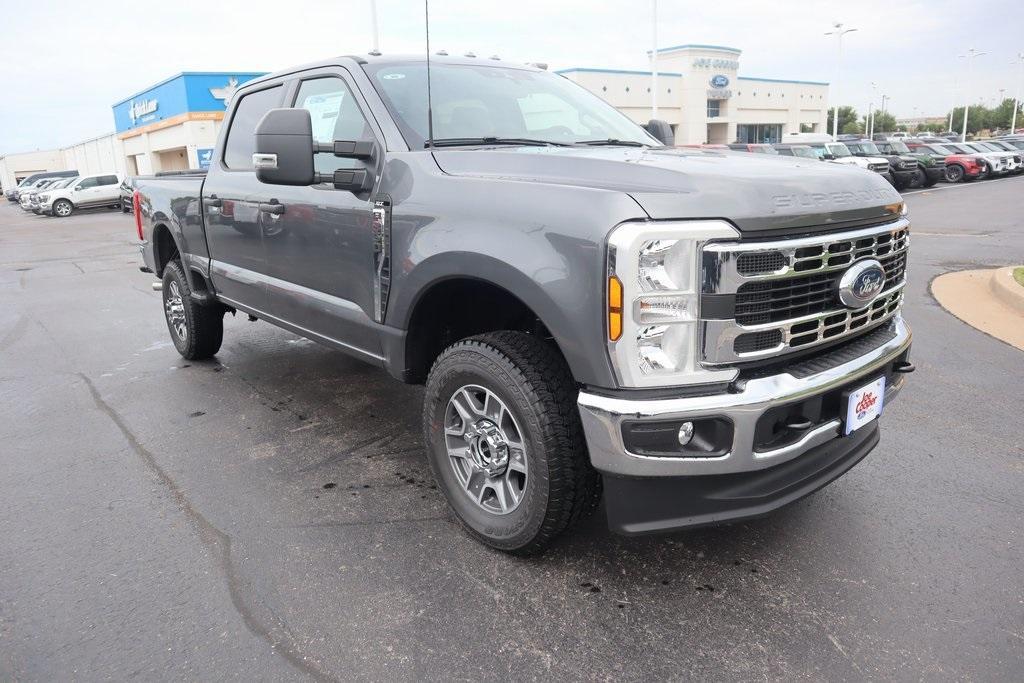 new 2025 Ford F-350 car, priced at $58,902