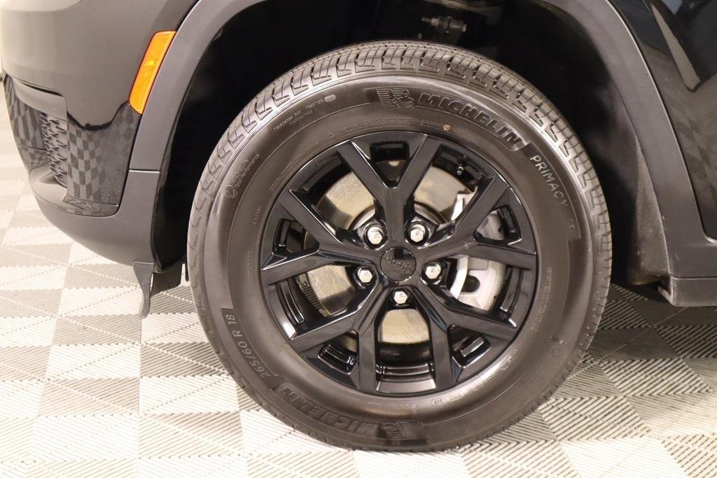 used 2024 Jeep Grand Cherokee L car, priced at $29,997