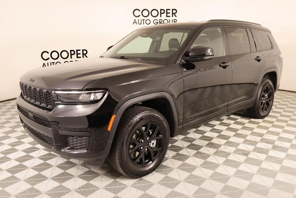 used 2024 Jeep Grand Cherokee L car, priced at $29,997