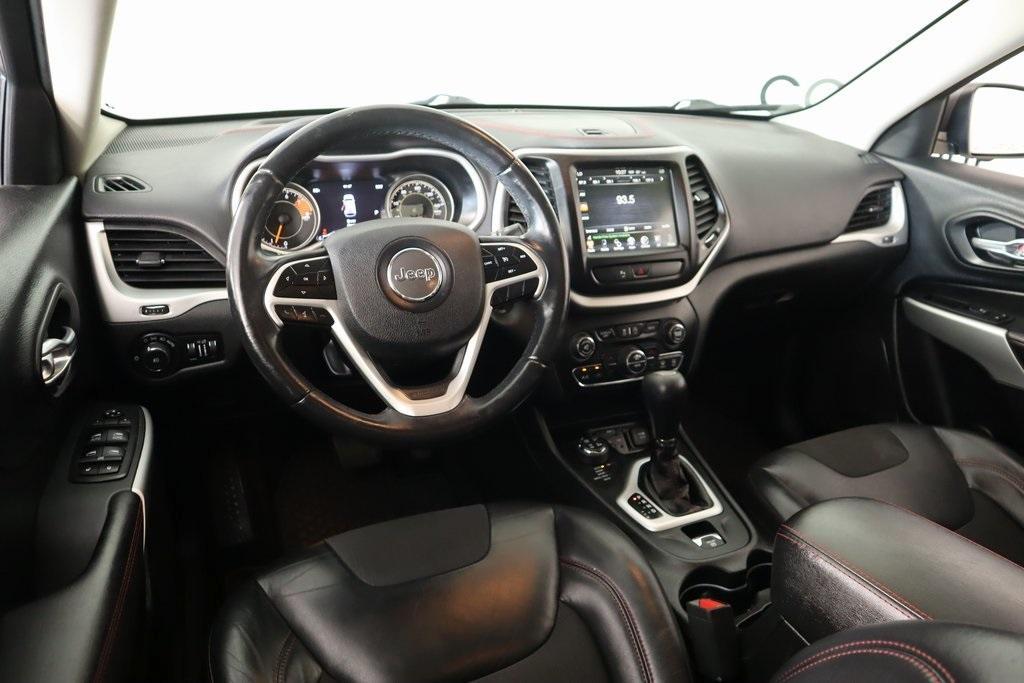 used 2018 Jeep Cherokee car, priced at $16,257