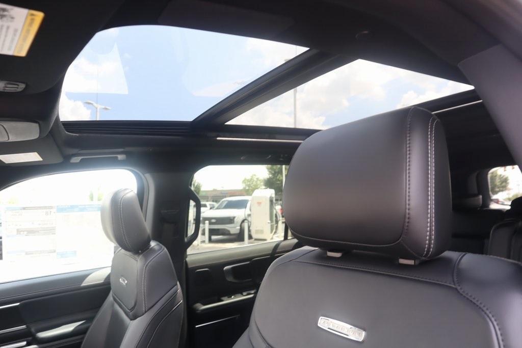 new 2025 Ford Expedition Max car, priced at $86,585