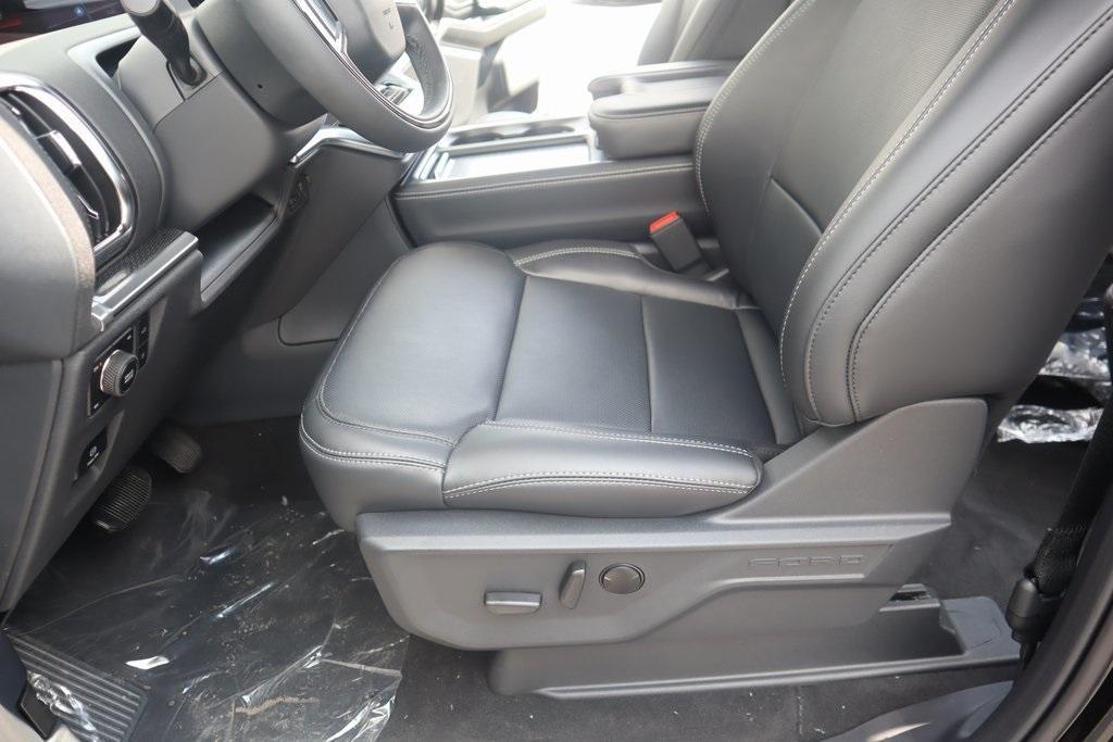 new 2025 Ford Expedition Max car, priced at $86,585