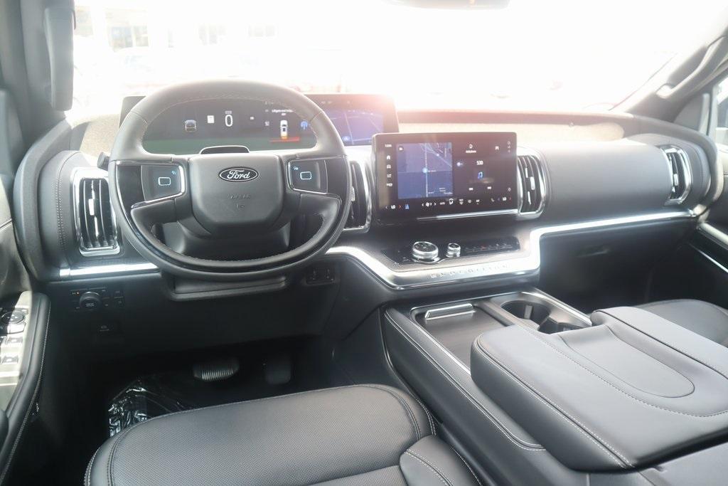 new 2025 Ford Expedition Max car, priced at $86,585