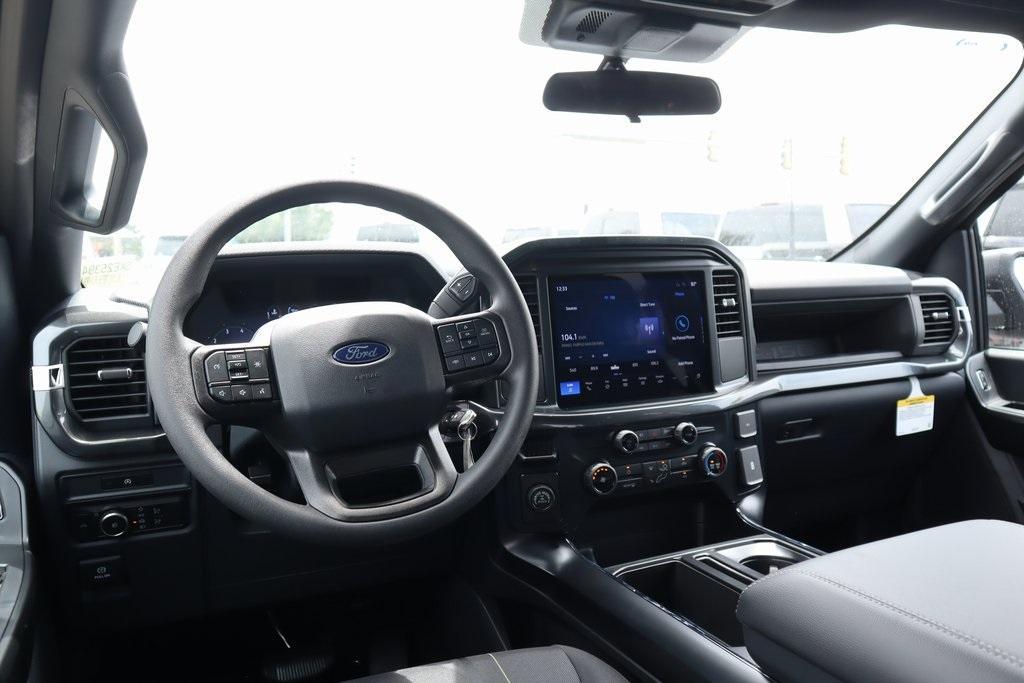 new 2025 Ford F-150 car, priced at $42,165