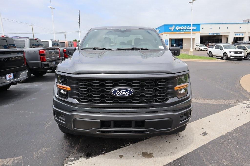 new 2025 Ford F-150 car, priced at $42,165