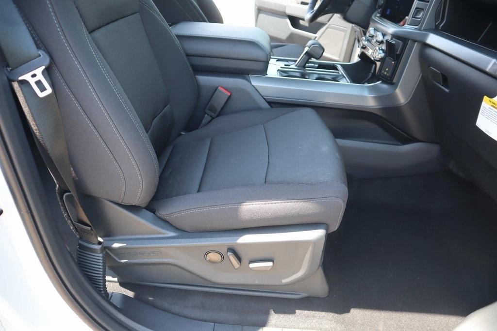 new 2025 Ford F-150 car, priced at $54,916