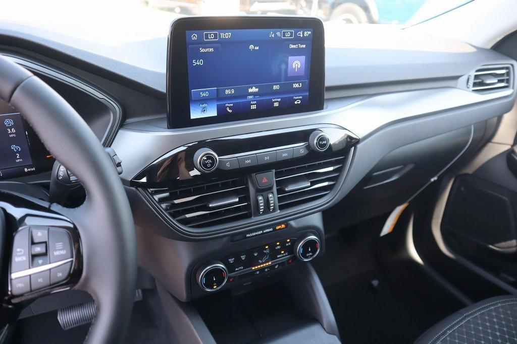 new 2025 Ford Escape car, priced at $24,314
