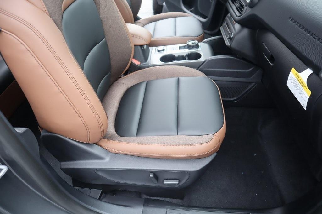 new 2025 Ford Bronco Sport car, priced at $35,728