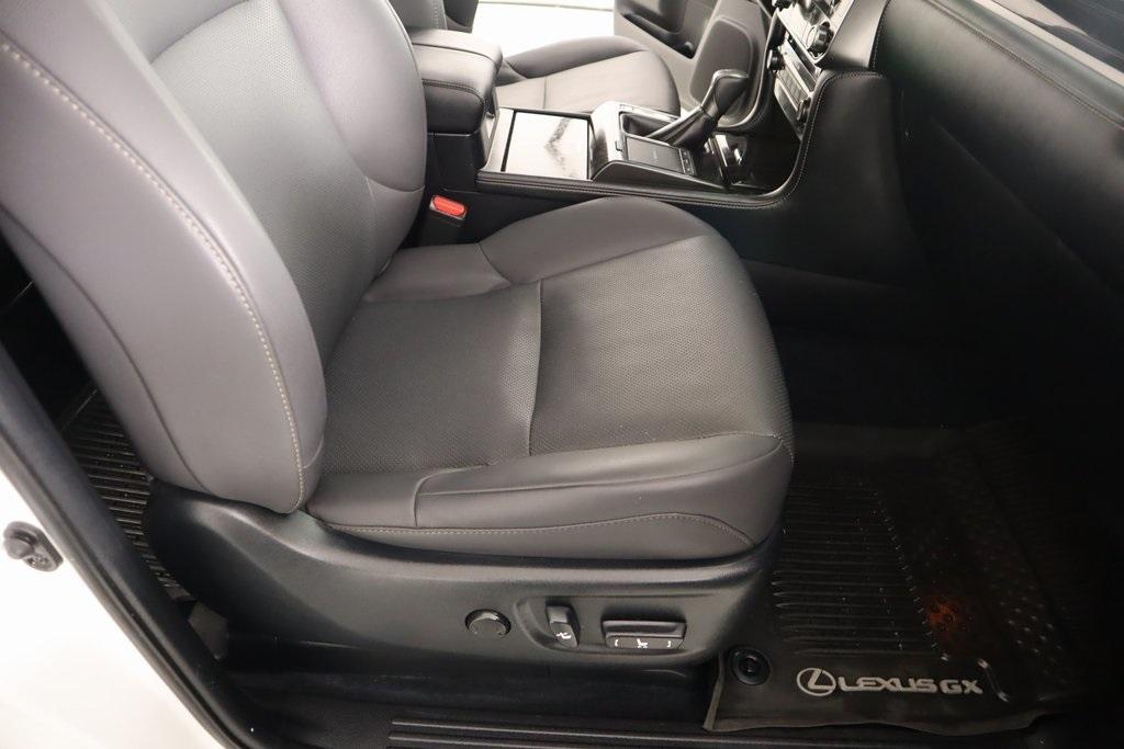 used 2022 Lexus GX 460 car, priced at $51,497