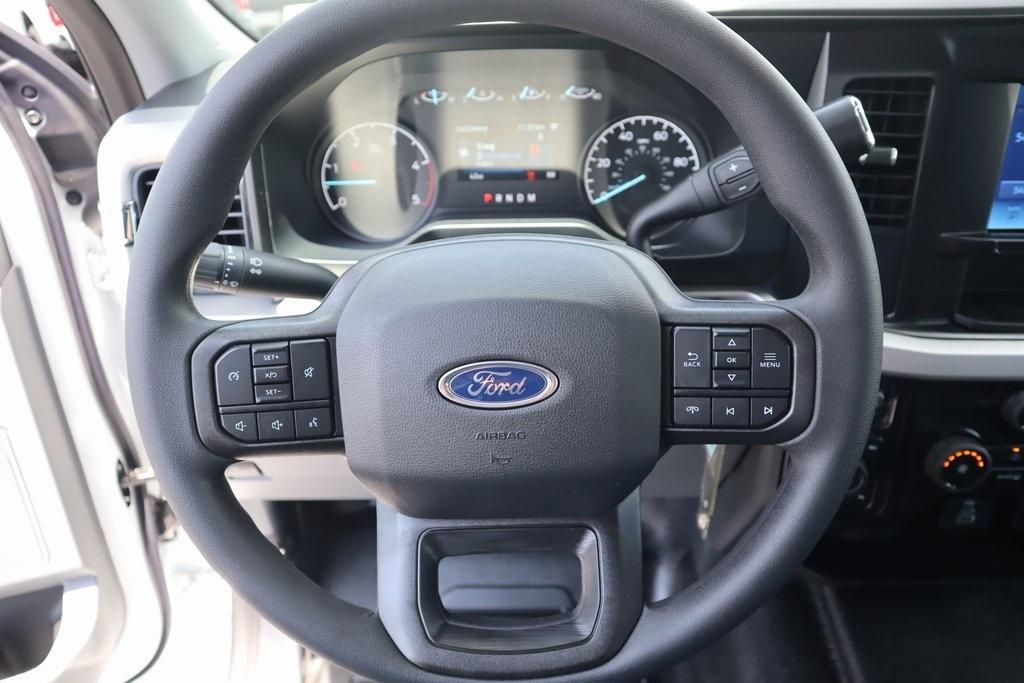 new 2025 Ford F-450 car, priced at $75,120