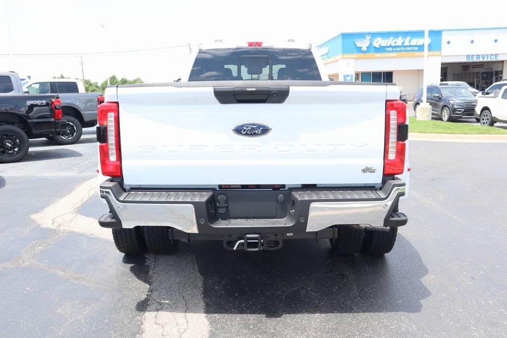 new 2025 Ford F-450 car, priced at $75,120