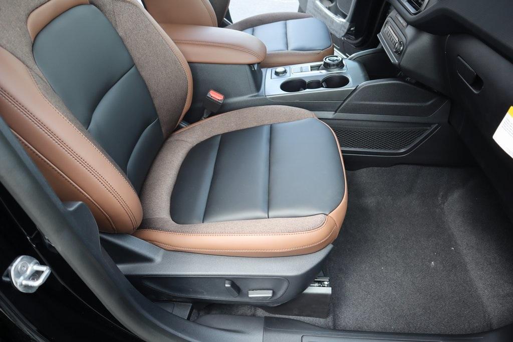 new 2025 Ford Bronco Sport car, priced at $34,252