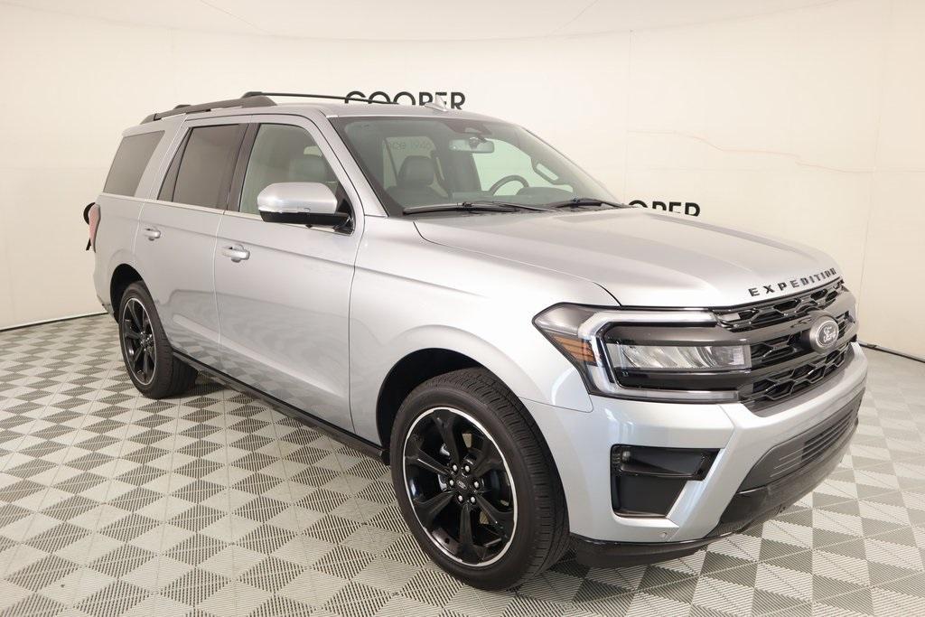 used 2024 Ford Expedition car, priced at $63,793