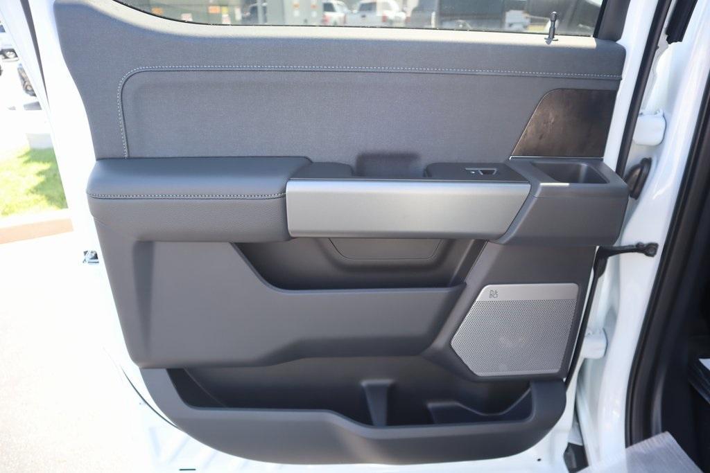 new 2025 Ford F-250 car, priced at $79,124