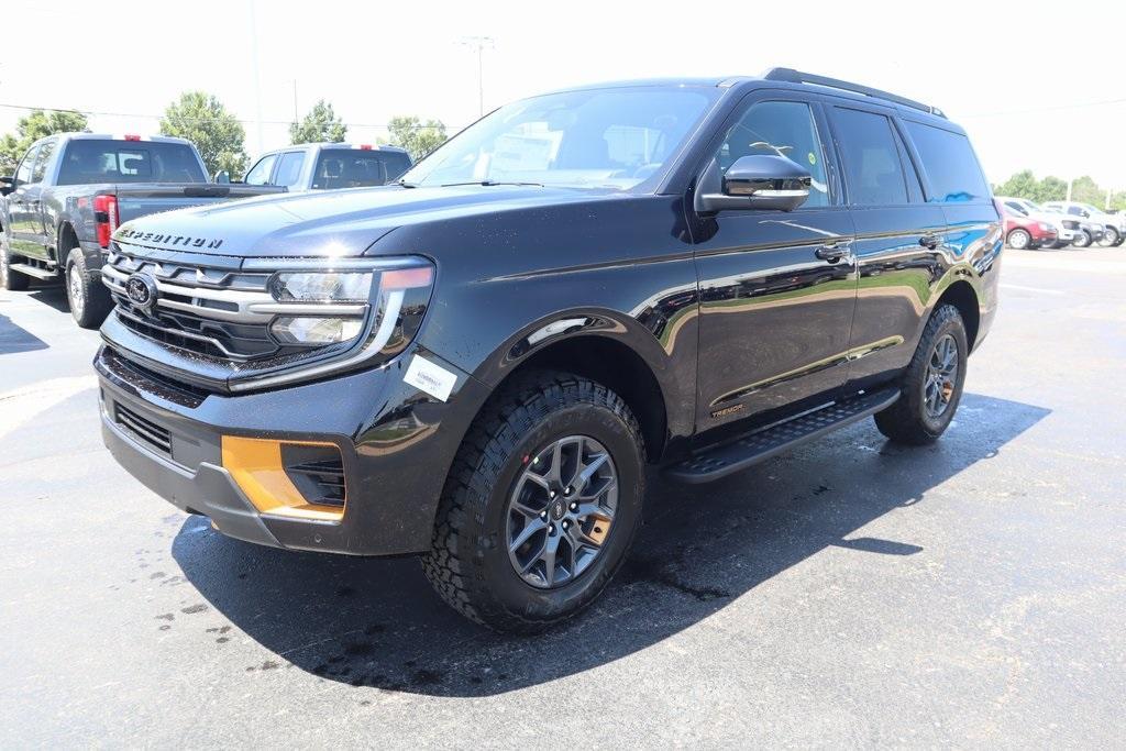 new 2025 Ford Expedition car, priced at $81,498