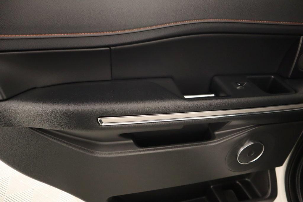 used 2024 Ford Expedition car, priced at $63,627